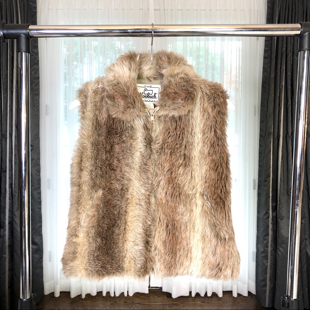VTG Woolrich Faux Fur Zippered Vest- Medium